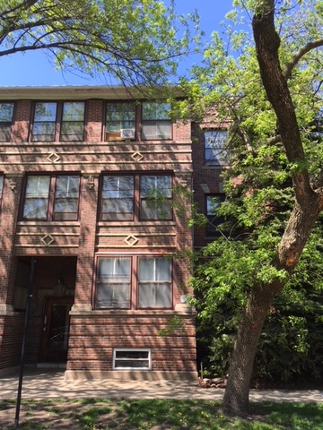 2200 W BERTEAU AVE