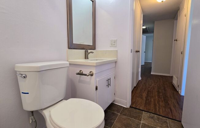 3 beds, 2 baths, 1,350 sqft, $2,898, Unit 33