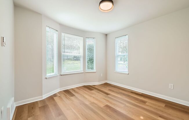 1 bed, 1 bath, 800 sqft, $2,095, Unit Unit B101