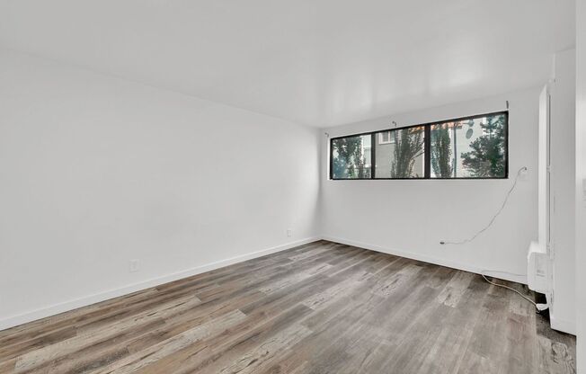 1 bed, 1 bath, 800 sqft, $1,150, Unit M-02