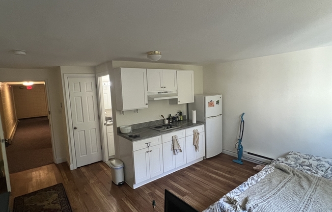 270 HIGHLAND AVE