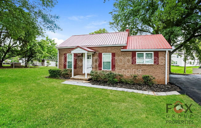 235 LINWOOD RD