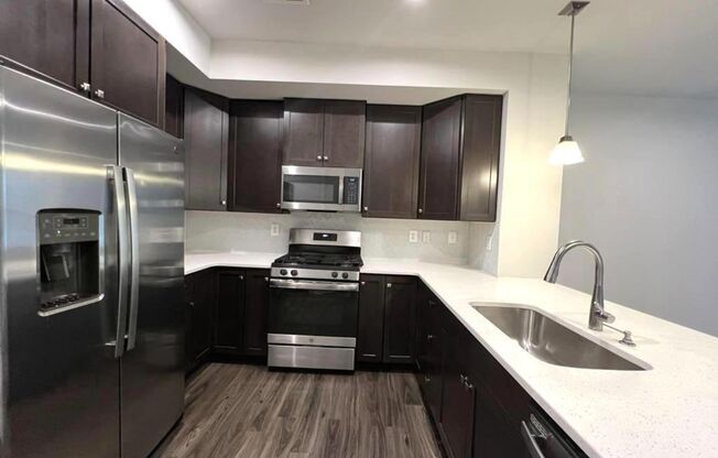 Stunning 3bd 2.5bth 3-year-old townhouse w/ 1 car attached garage.