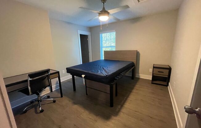 4 beds, 4.5 baths, 1,600 sqft, $1,040, Unit 605 Bulldog Court - A