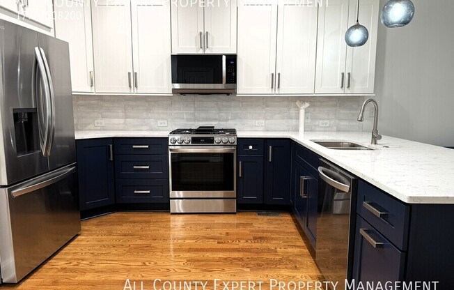 4858 LA MOYNE LN