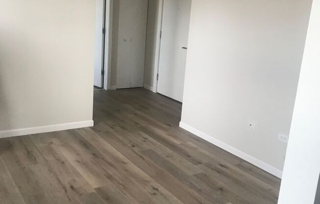 1 bed, 1 bath, 500 sqft, $1,165, Unit 205