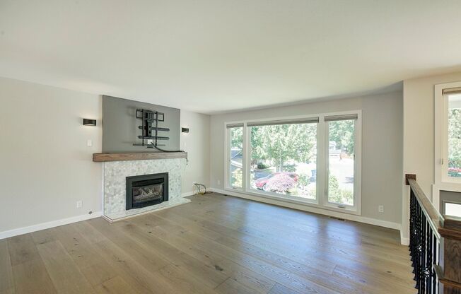 4Bd/2.5Ba Kirkland House