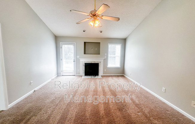 370 PARRISH FARM LN