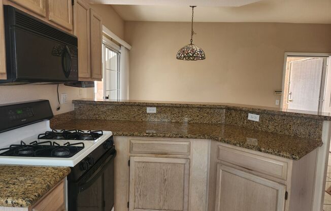 2 beds, 2 baths, $1,450, Unit # 1612