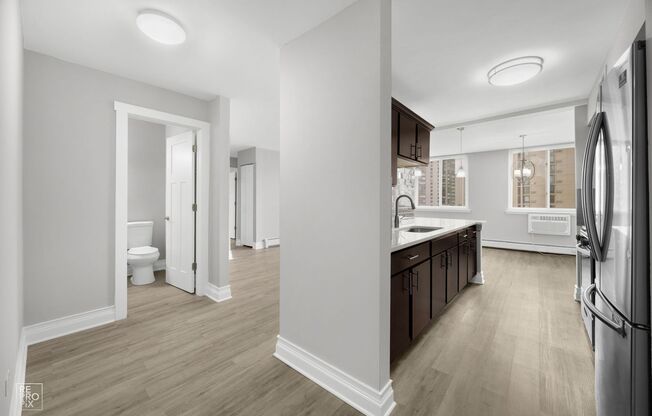 2 beds, 1.5 baths, 1,100 sqft, $2,295, Unit 202
