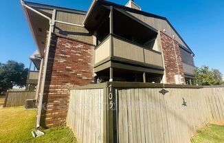 11413 SPRINGHOLLOW RD