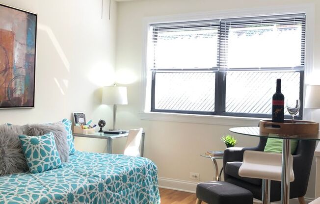 Ravenswood Vista Apartments