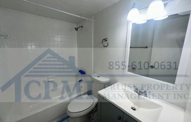 2 beds, 1 bath, 896 sqft, $1,950, Unit B304