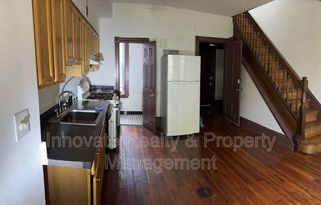 4416 LOCUST AVE