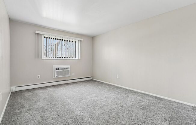 2 beds, 1 bath, 950 sqft, $1,435, Unit 2911-207