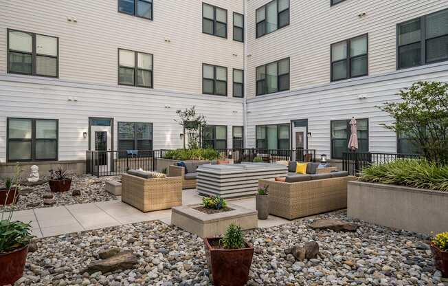 Outdoor Zen Garden at The View at Old City, Philadelphia