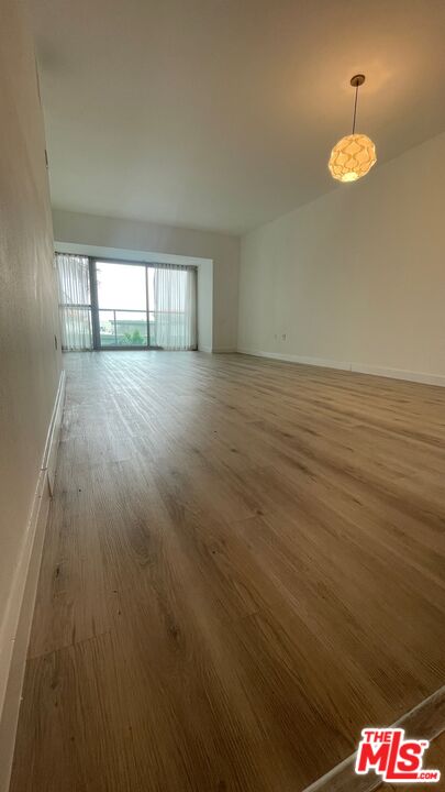 1 bed, 2 baths, 917 sqft, $3,995, Unit 509