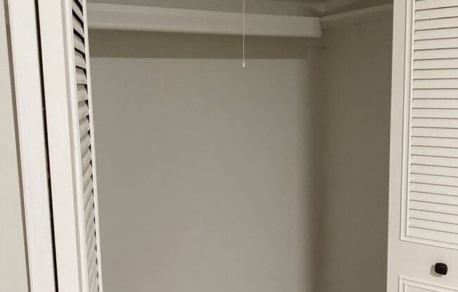 1 bed, 1 bath, $1,725, Unit 409