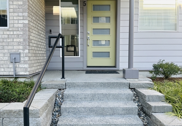 7629 NE 122 CT