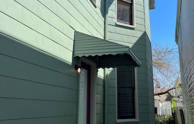1830 Pearl Street