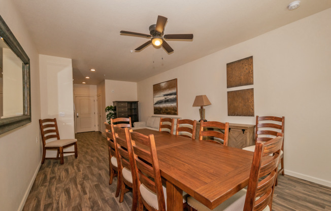 2 beds, 1.5 baths, 873 sqft, $1,795, Unit 415