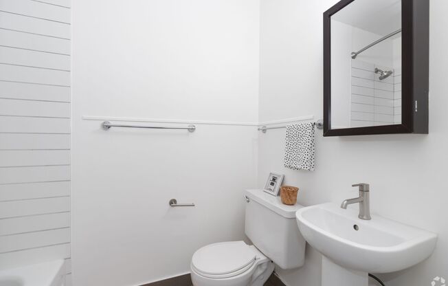 1 bed, 1 bath, 518 sqft, $1,315, Unit 120