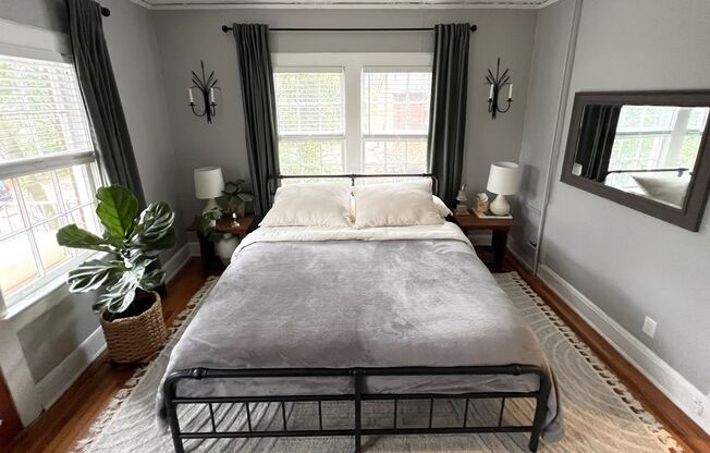 1 bed, 1 bath, 750 sqft, $1,925, Unit 873-20