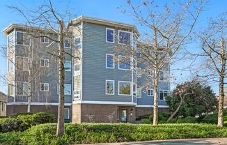 St Francis Apartments