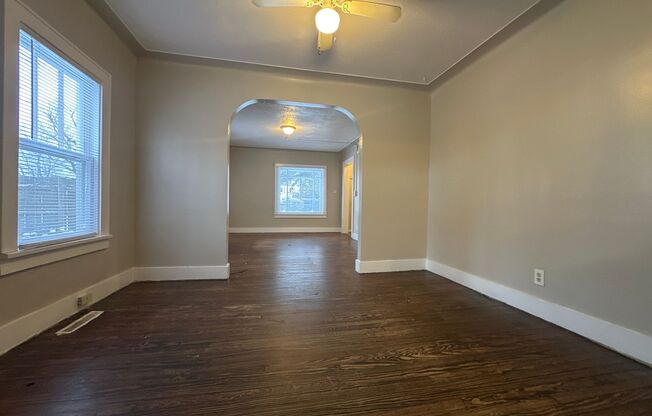 3 beds, 1 bath, $1,295