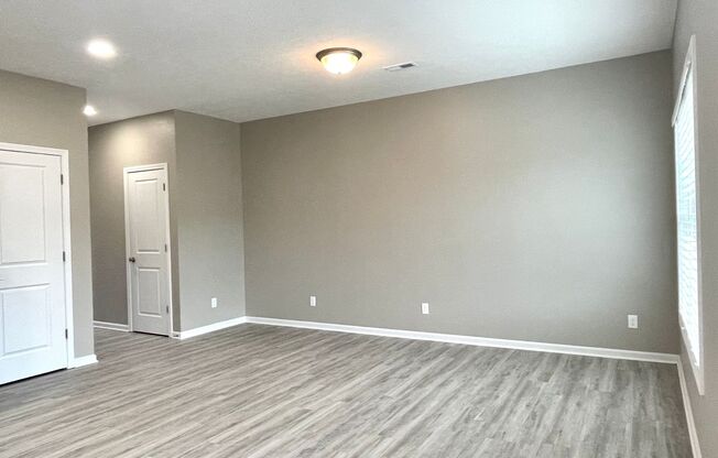 3 beds, 2.5 baths, 1,464 sqft, $1,495, Unit 119A