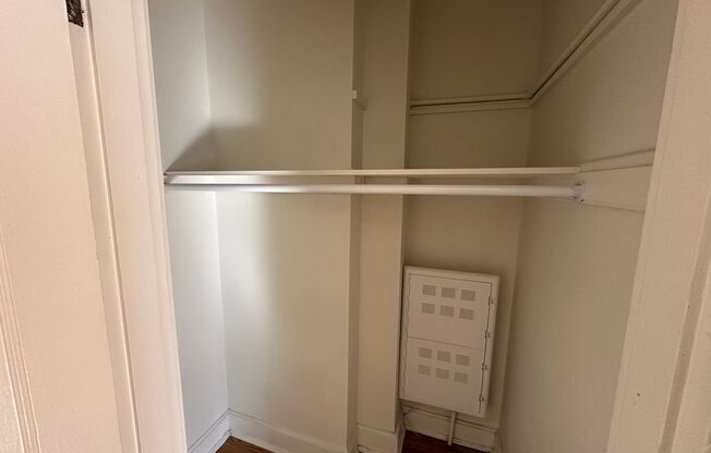 Studio, 1 bath, 357 sqft, $1,010, Unit 403 (AMI)