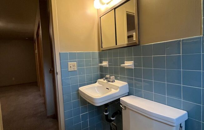 Studio, 1 bath, 314 sqft, $830, Unit 7