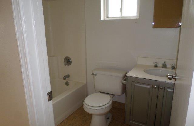 2760 Market Street #1-4