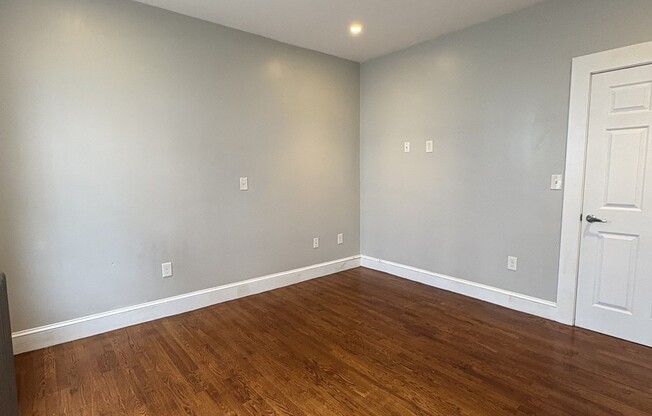 3 beds, 2 baths, 1,372 sqft, $3,700, Unit 1