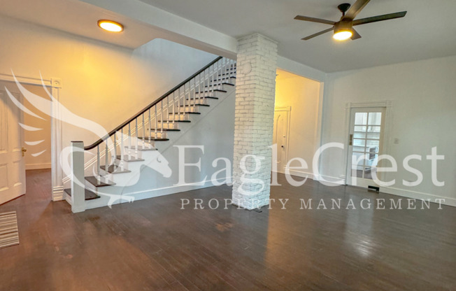 Downtown Walla Walla 4 Bedroom Farmhouse with Modern Comforts $200.00 OFF 2nd MONTHS RENT!!!