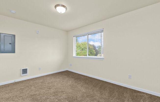 2 beds, 1.5 baths, 864 sqft, $1,750, Unit C5