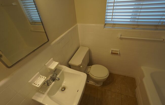 Studio, 1 bath, $1,500, Unit 2