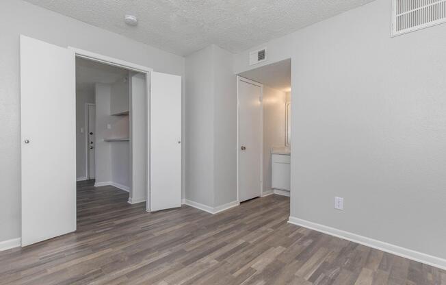 1 bed, 1 bath, 468 sqft, $809