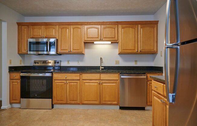2 beds, 2 baths, 1,518 sqft, $2,250, Unit 6547