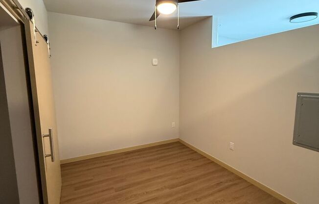 Studio, 1 bath, 551 sqft, $1,350, Unit #207