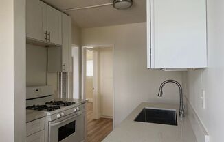 1801 1809 E WILSHIRE AVE