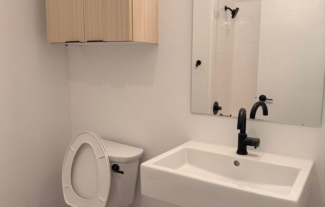 Studio, 1 bath, 440 sqft, $2,780, Unit 906