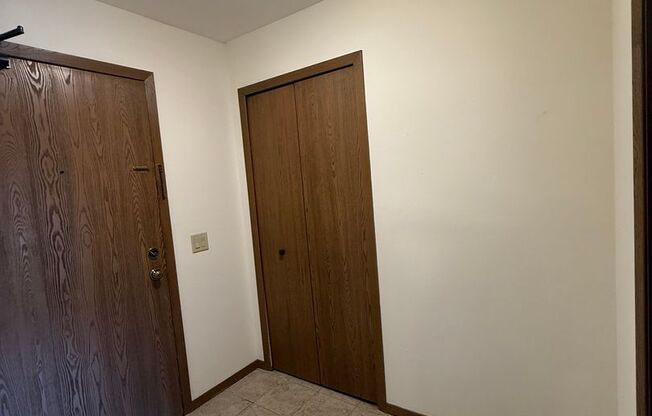 2 beds, 1 bath, 1,070 sqft, $1,745, Unit 7549CD