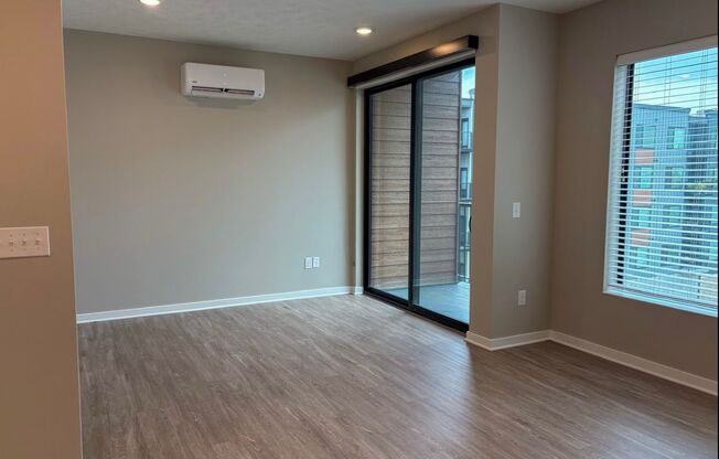 Studio, 1 bath, 601 sqft, $1,149, Unit 411
