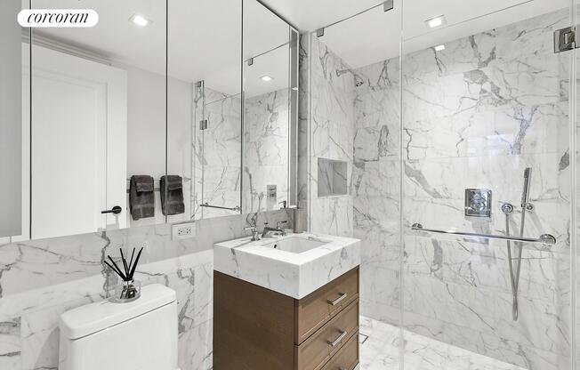 1 bed, 1 bath, 719 sqft, $7,295, Unit 7E