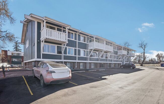 1 bed, 1 bath, 545 sqft, $925, Unit Unit 25