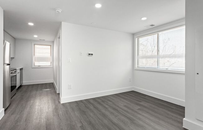 3 beds, 2 baths, 788 sqft, $3,580, Unit 6701-207