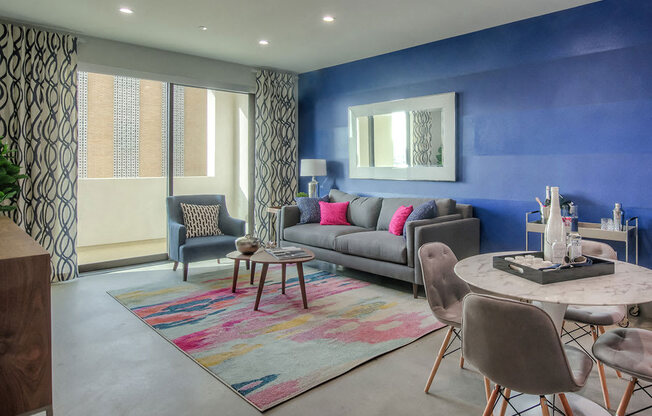 Spacious Living Room at The Mansfield at Miracle Mile, Los Angeles, California