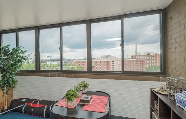 2 beds, 2 baths, 1,205 sqft, $4,100, Unit 9D