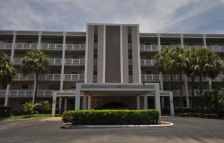 Move-In Special: 1 Month Rent-FREE!